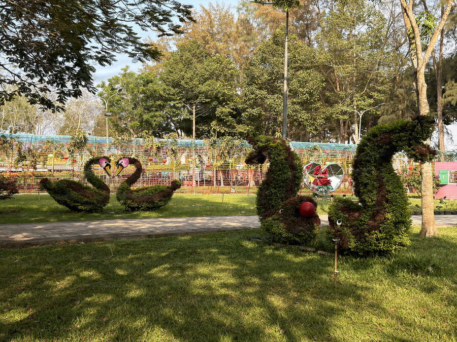The arch still reads Xuân Bính Ngọ 2026, but the park dresses up like this all year.