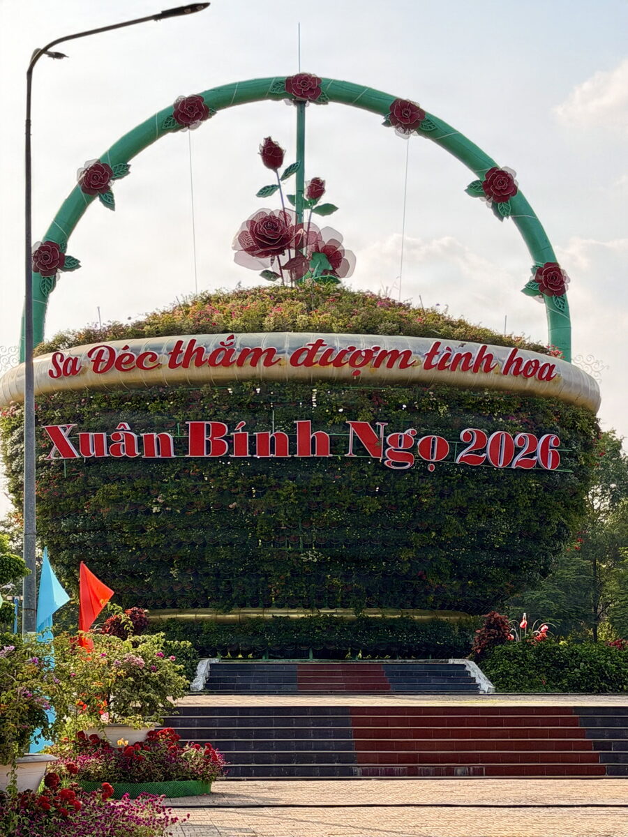 The arch still reads Xuân Bính Ngọ 2026, but the park dresses up like this all year.